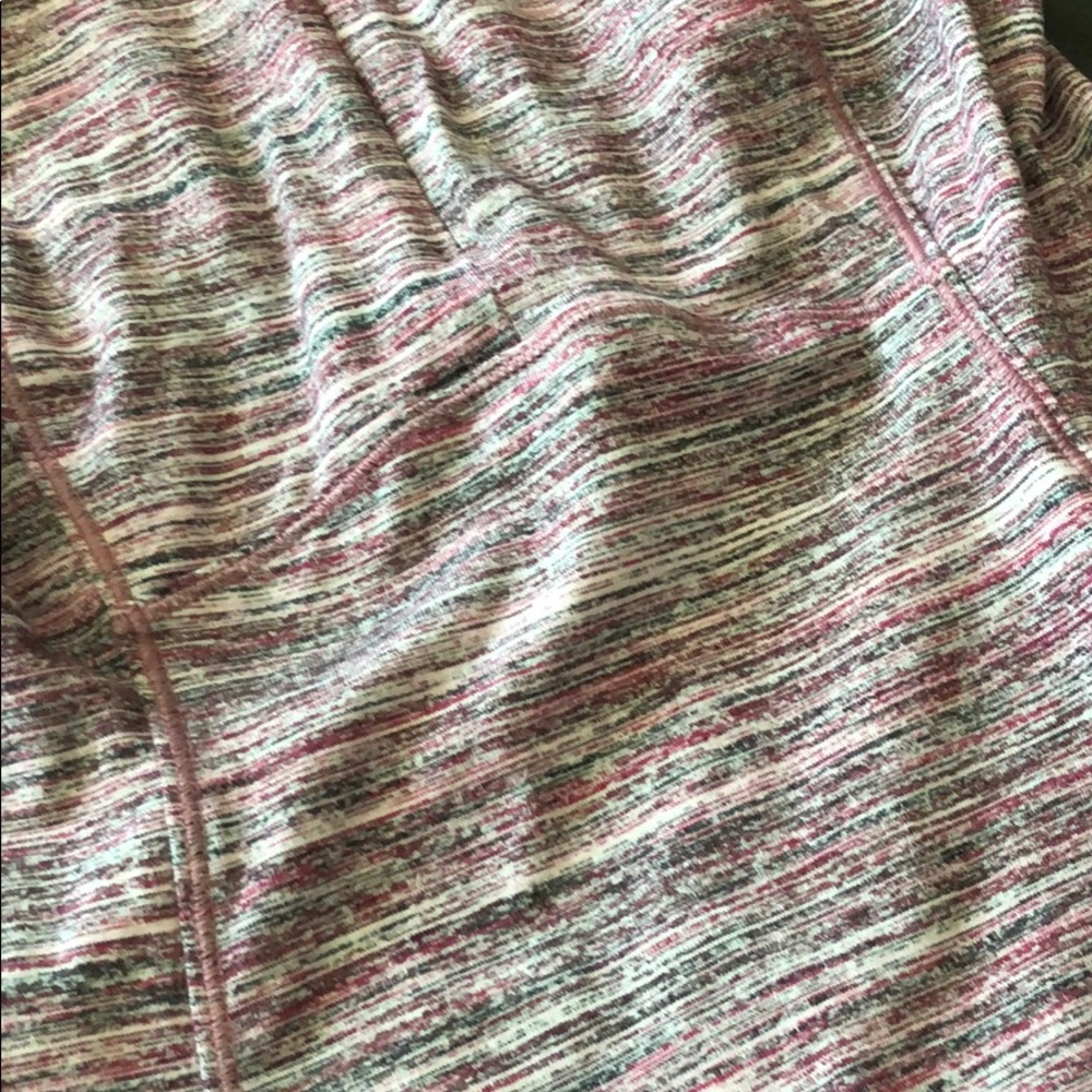Lululemon pullover - Picture 3 of 4